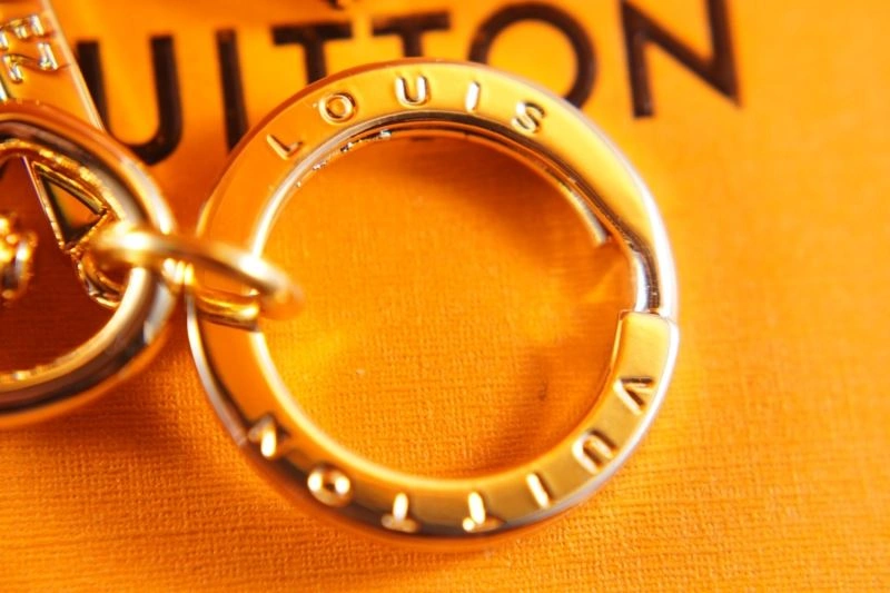 Lightweight Louis Vuitton Keychains 266764