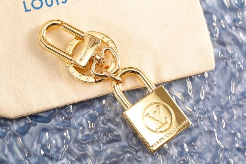 Louis Vuitton Keychains WeatherProof 267552
