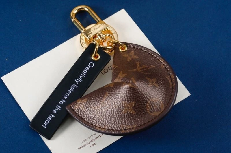Affordable Louis Vuitton Keychains 267526