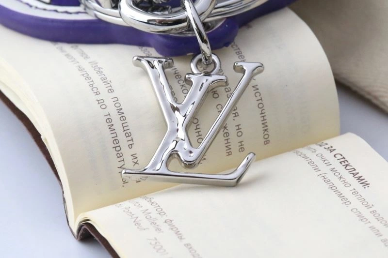 Flexible Louis Vuitton Keychains 267548