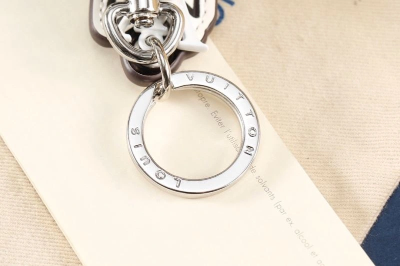 Louis Vuitton Keychains Functional 267546
