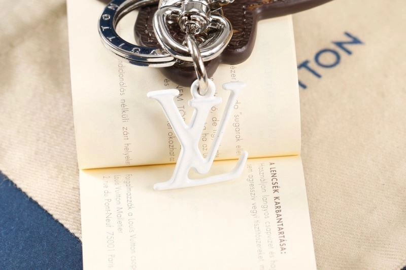 Louis Vuitton Keychains Functional 267546