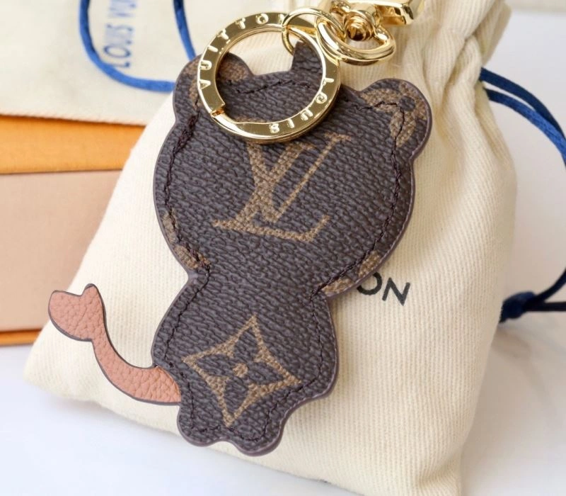 Louis Vuitton Keychains Effortless 267540