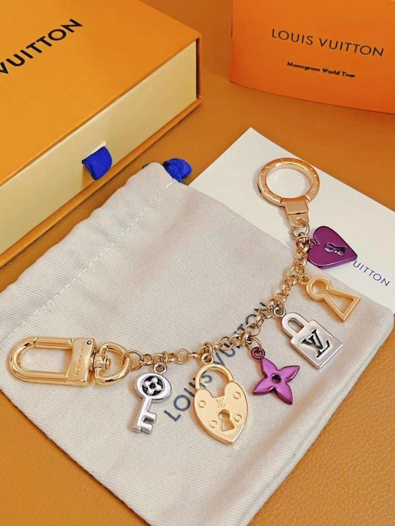QuickDry Louis Vuitton Keychains 267513