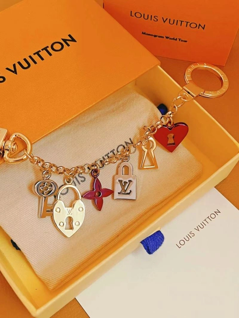 QuickDry Louis Vuitton Keychains 267513