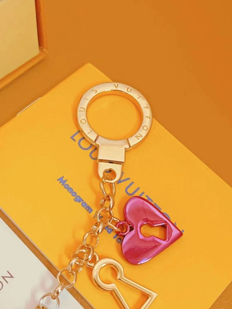 QuickDry Louis Vuitton Keychains 267513
