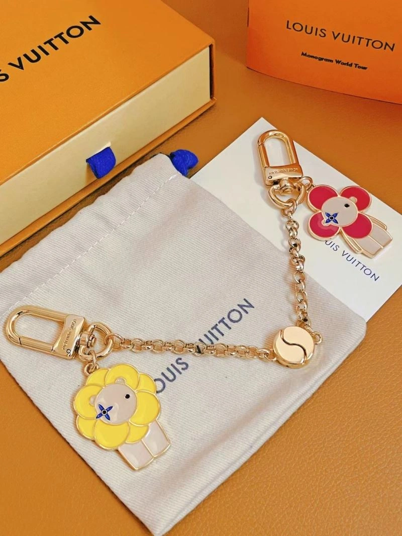 Louis Vuitton Keychains Versatile 267497