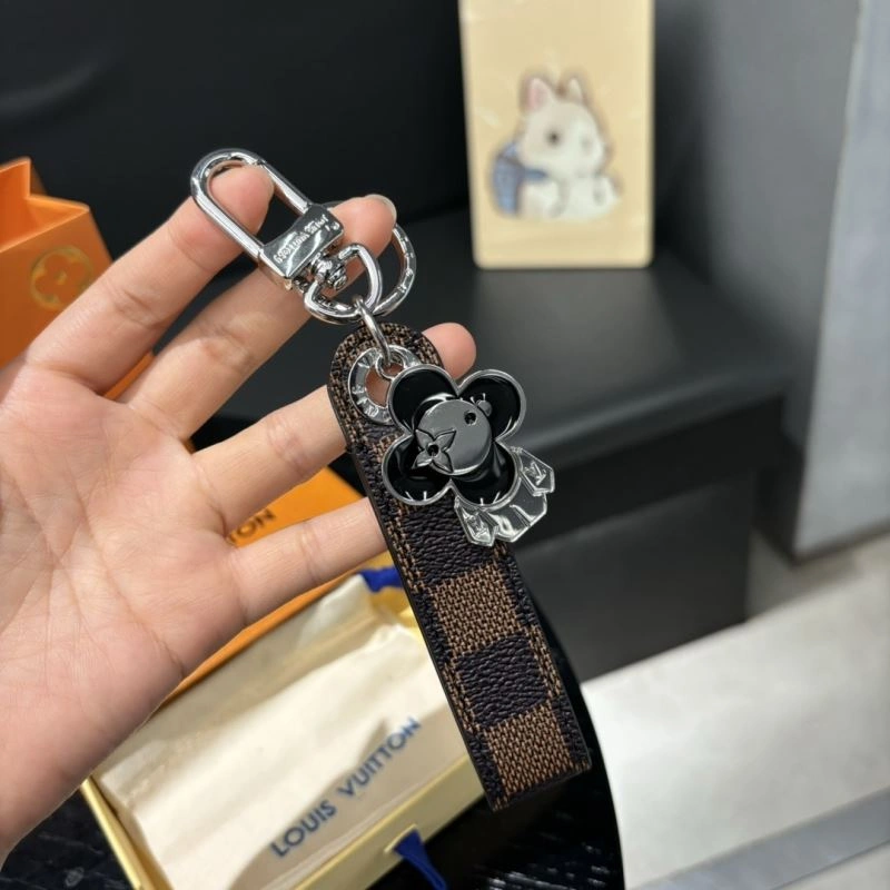 Affordable Louis Vuitton Keychains 267481