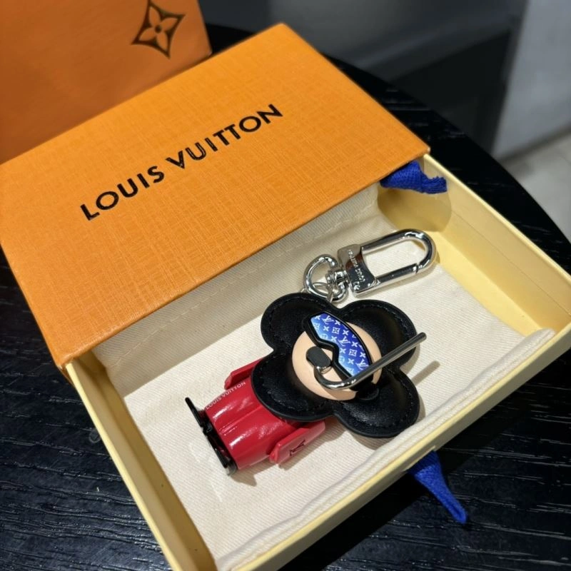 SoftTouch Louis Vuitton Keychains 267507