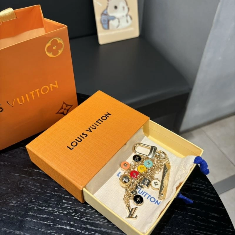 Louis Vuitton Keychains Snug 267487