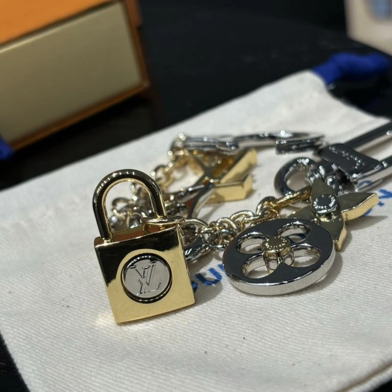 RelaxedFit Louis Vuitton Keychains 267480