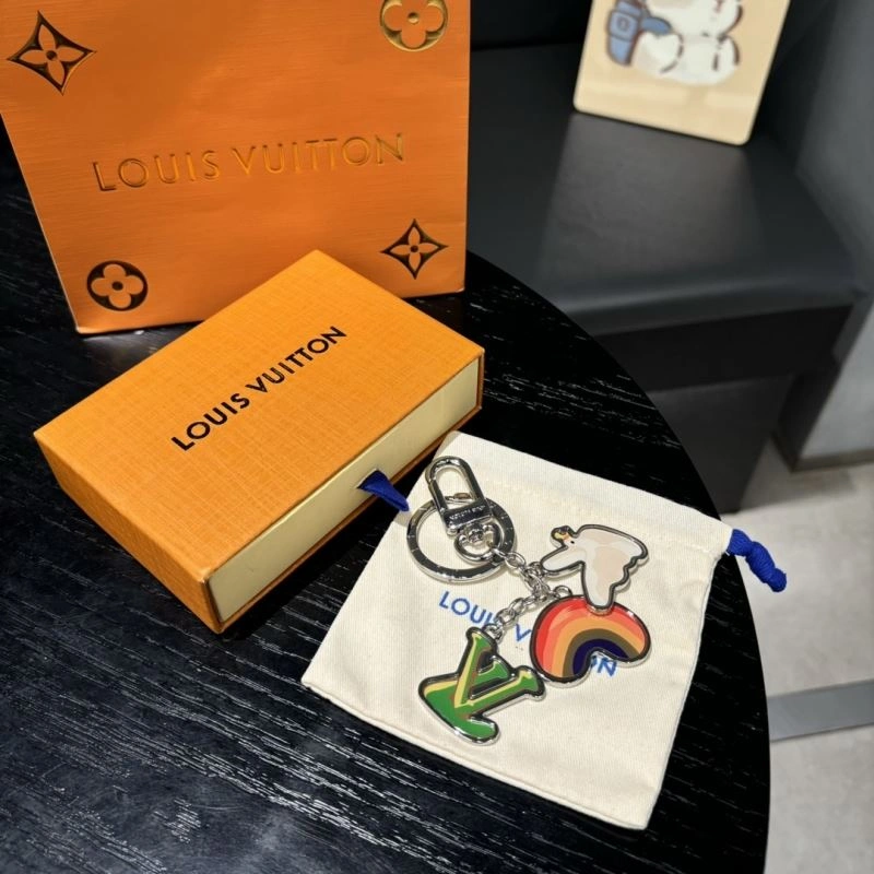 Louis Vuitton Keychains Snug 267478