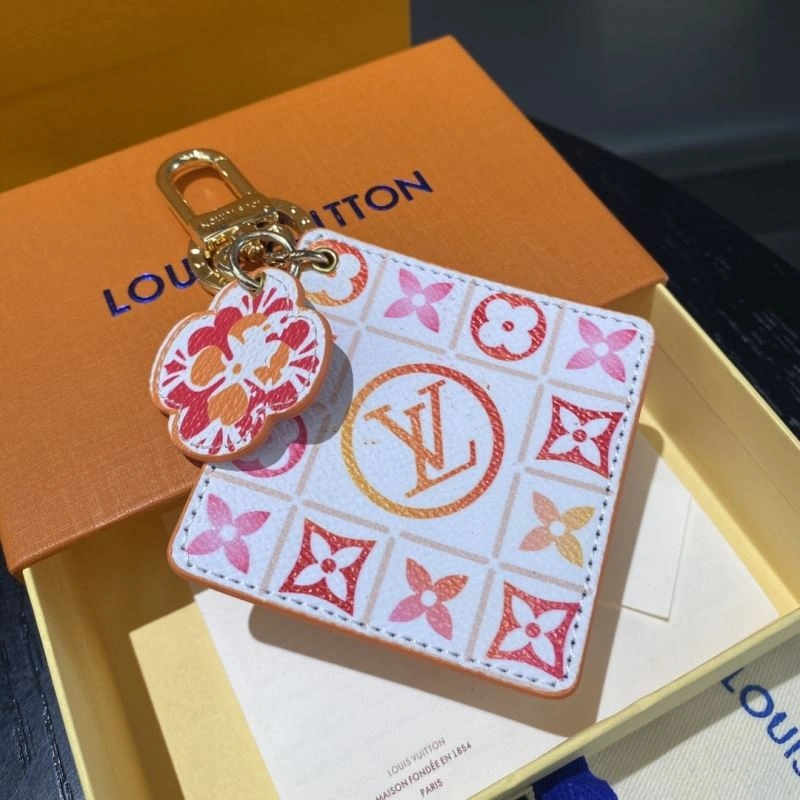 ModernLook Louis Vuitton Keychains 267479