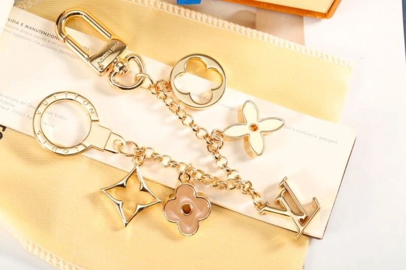 Modern Louis Vuitton Keychains 265982