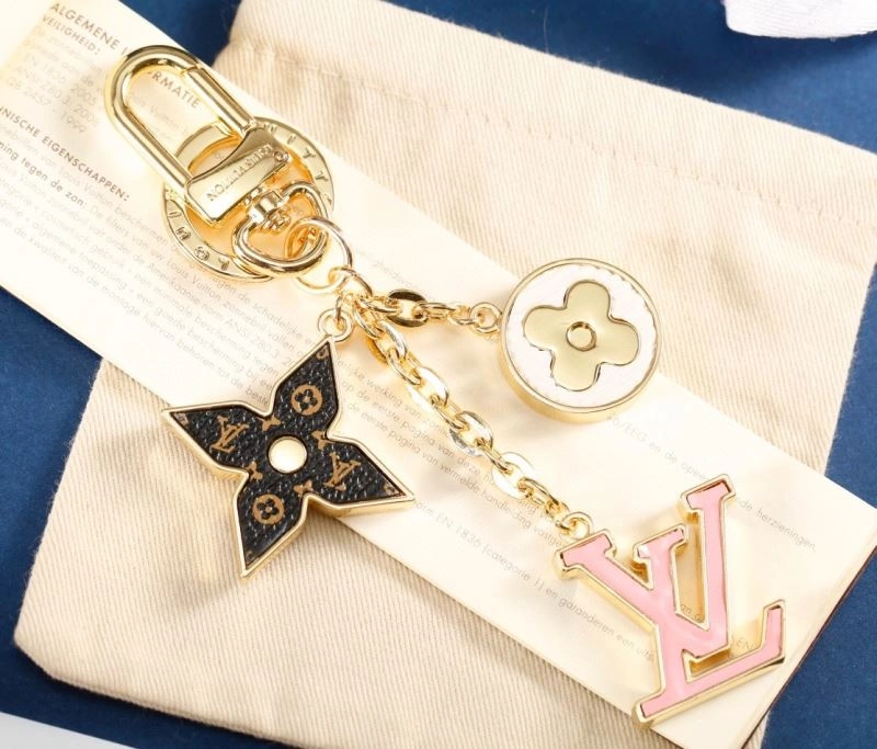 Louis Vuitton Keychains Modern 265972