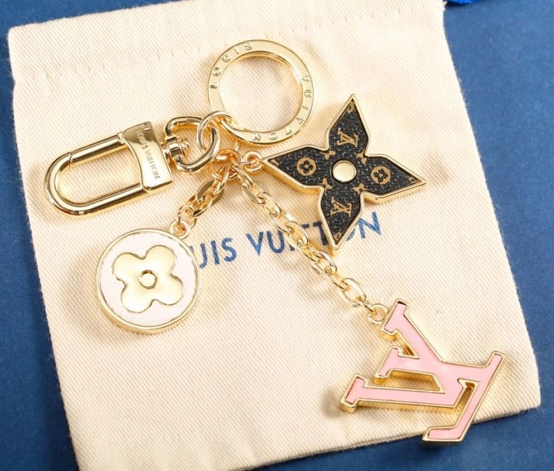 Louis Vuitton Keychains Modern 265972