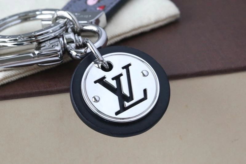 GoodFit Louis Vuitton Keychains 265944
