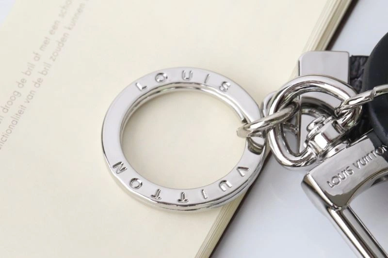 GoodFit Louis Vuitton Keychains 265944