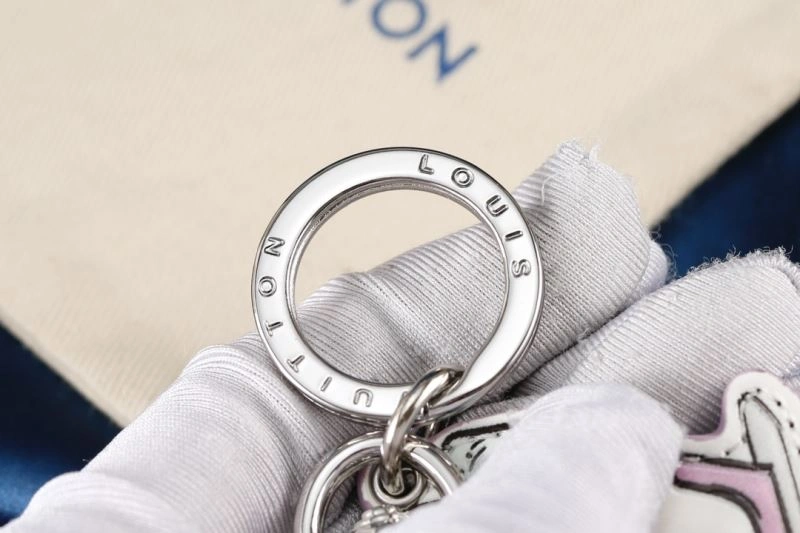 HighQuality Louis Vuitton Keychains 265926