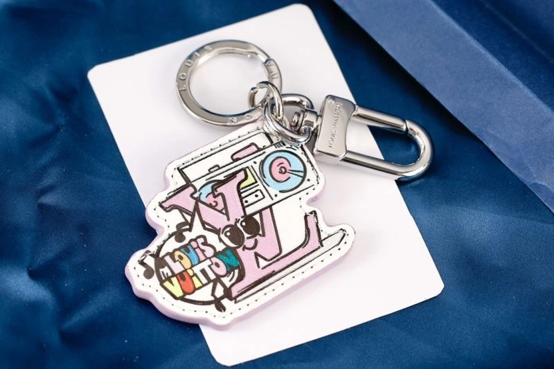 HighQuality Louis Vuitton Keychains 265926