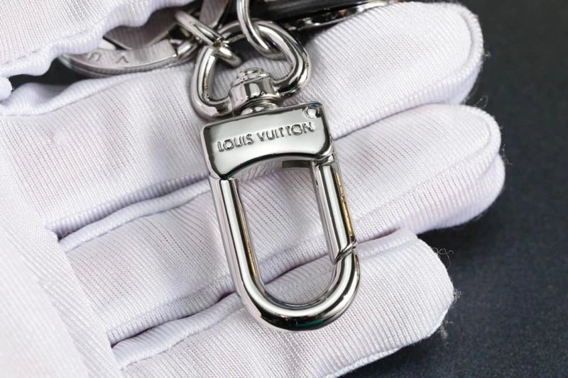 MultiPurpose Louis Vuitton Keychains 265935