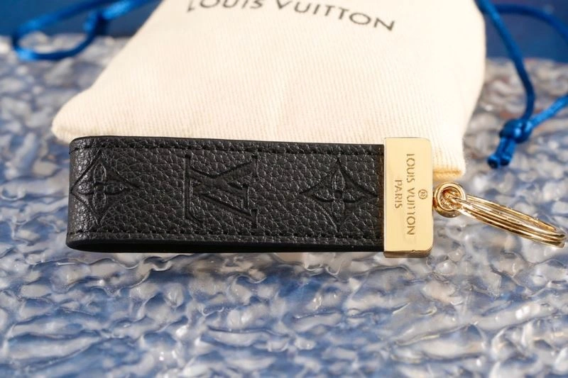 Louis Vuitton Keychains SmoothTexture 265938