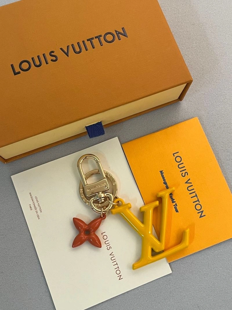 FashionForward Louis Vuitton Keychains 265903
