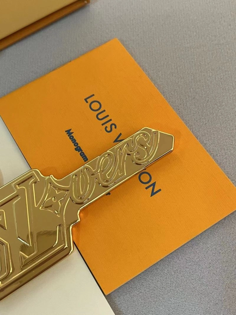 Louis Vuitton Keychains Refined 265880