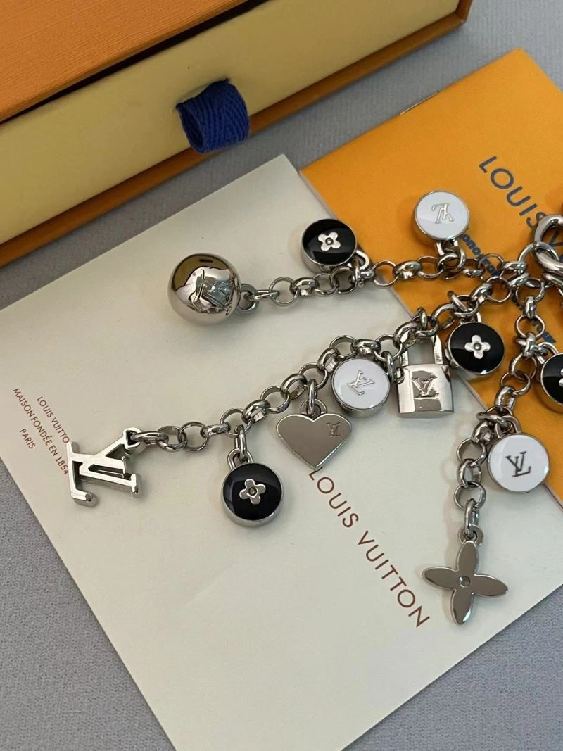 EyeCatching Louis Vuitton Keychains 265888