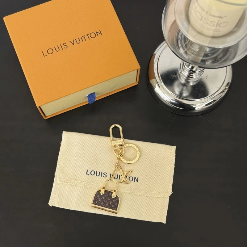 Affordable Louis Vuitton Keychains 265896