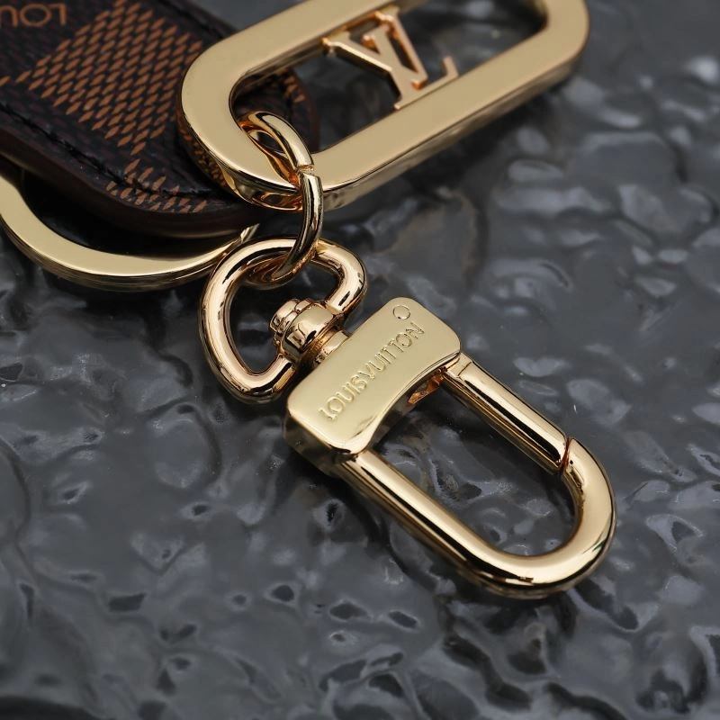 Louis Vuitton Keychains Bright 267460