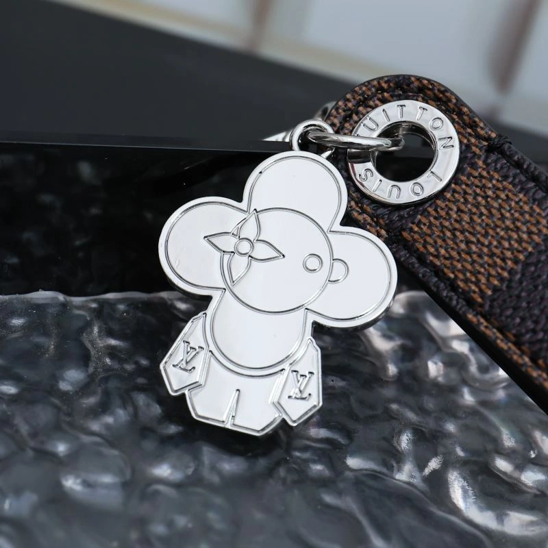 Louis Vuitton Keychains TechFriendly 267435