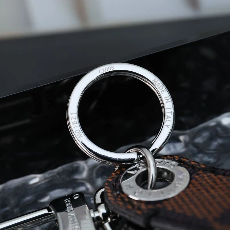 Louis Vuitton Keychains TechFriendly 267435