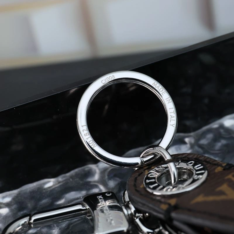 StreetReady Louis Vuitton Keychains 267433