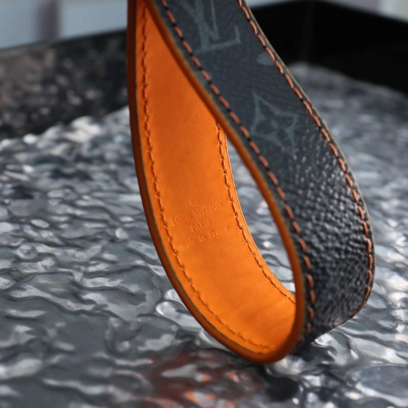 Stylish Louis Vuitton Keychains 267415
