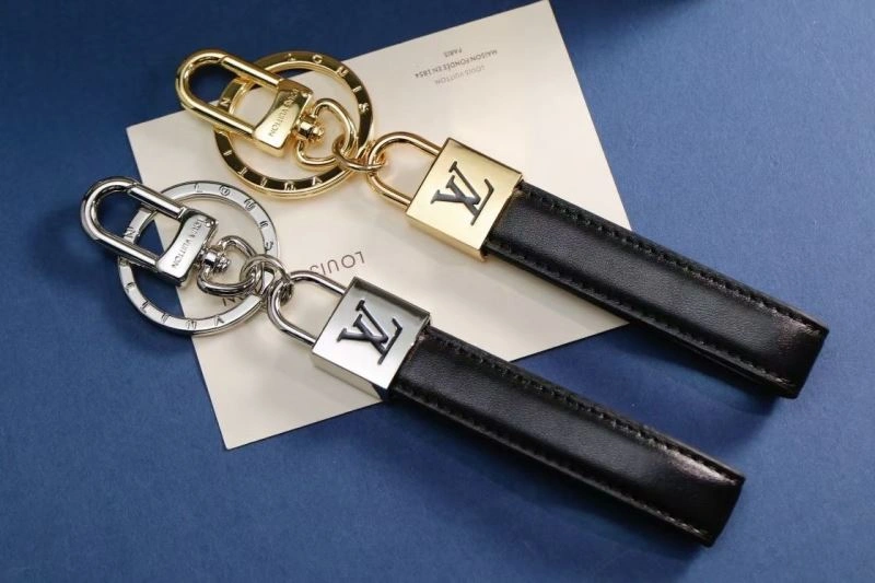 Louis Vuitton Keychains Effortless 267409