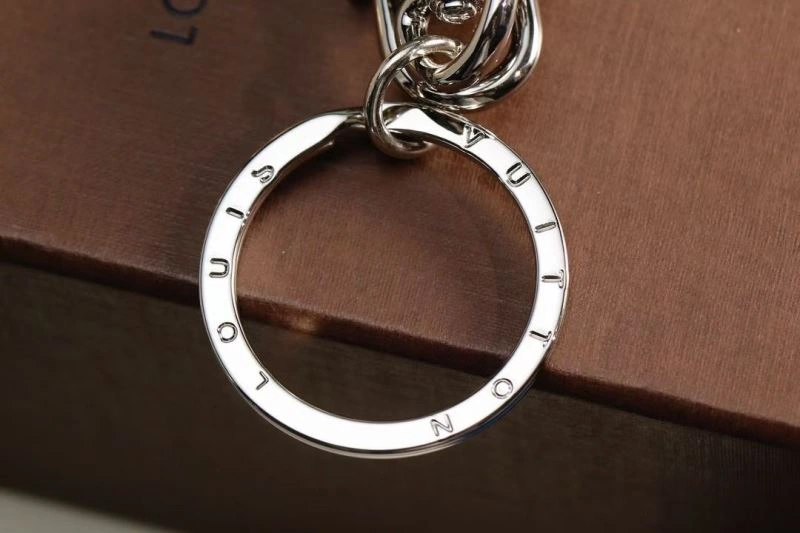 Louis Vuitton Keychains Effortless 267409