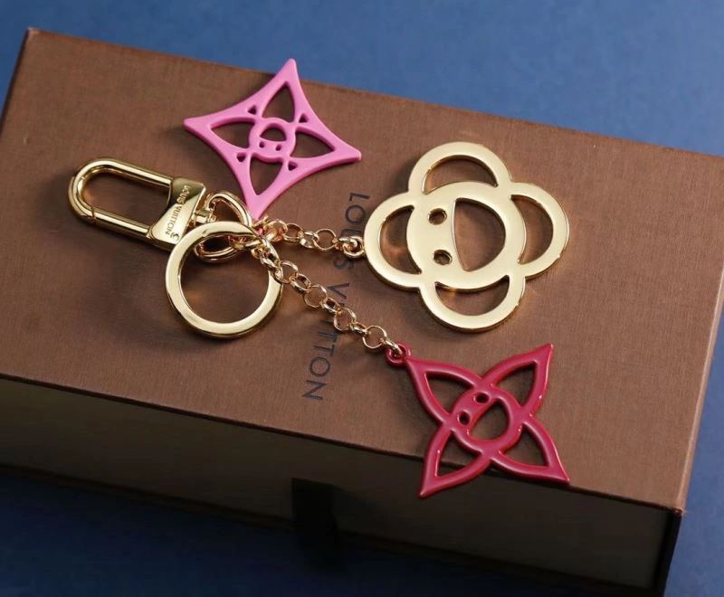 Casual Louis Vuitton Keychains 267412