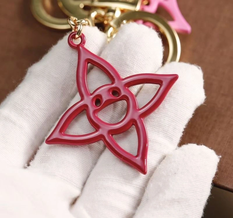 Casual Louis Vuitton Keychains 267412