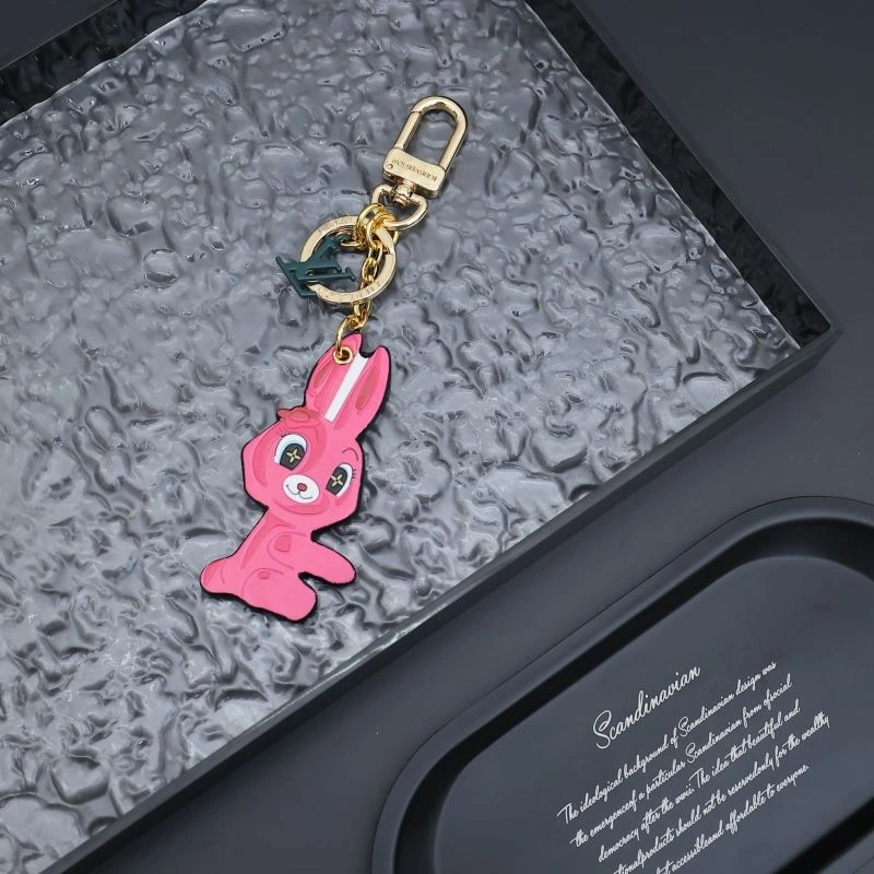 Stretchable Louis Vuitton Keychains 267408