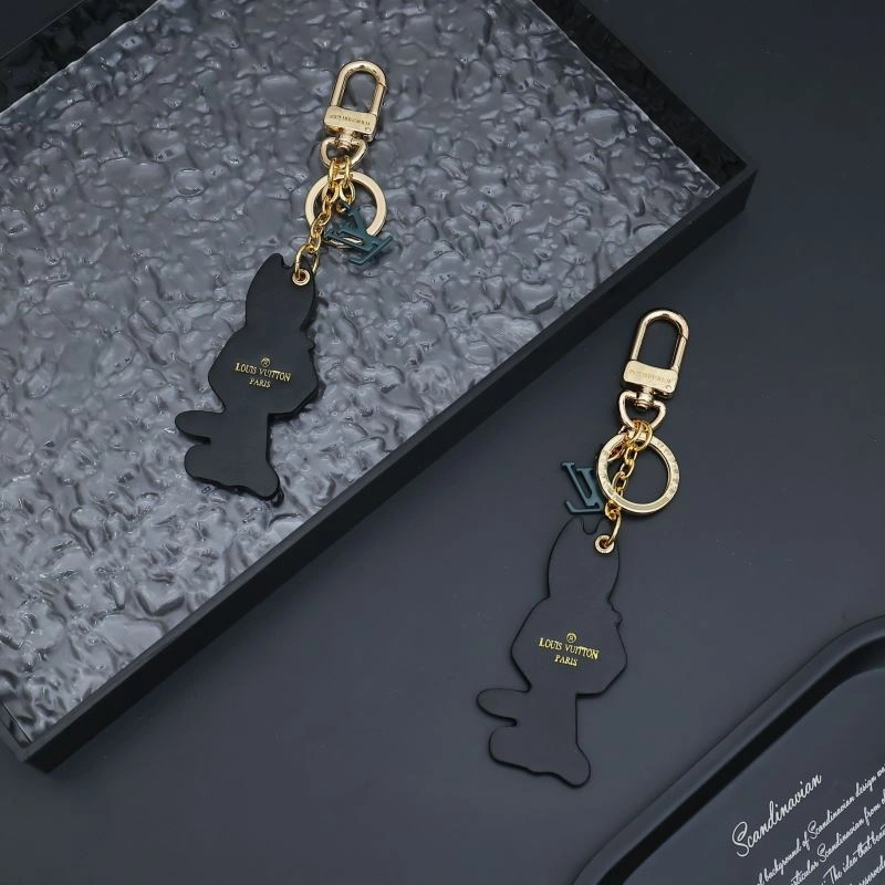 Stretchable Louis Vuitton Keychains 267408