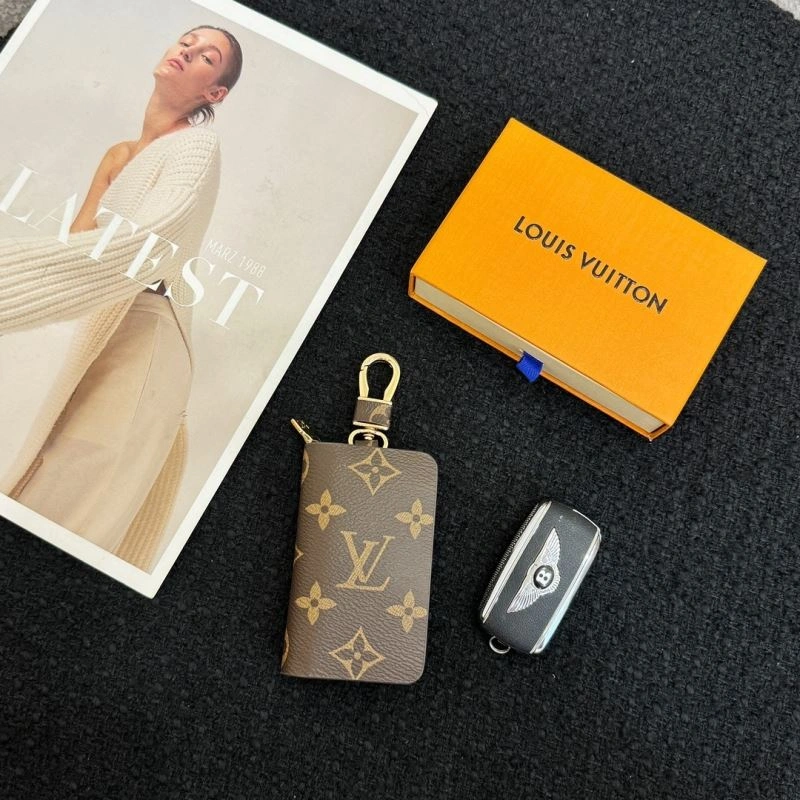 Louis Vuitton Keychains Stretchable 267410