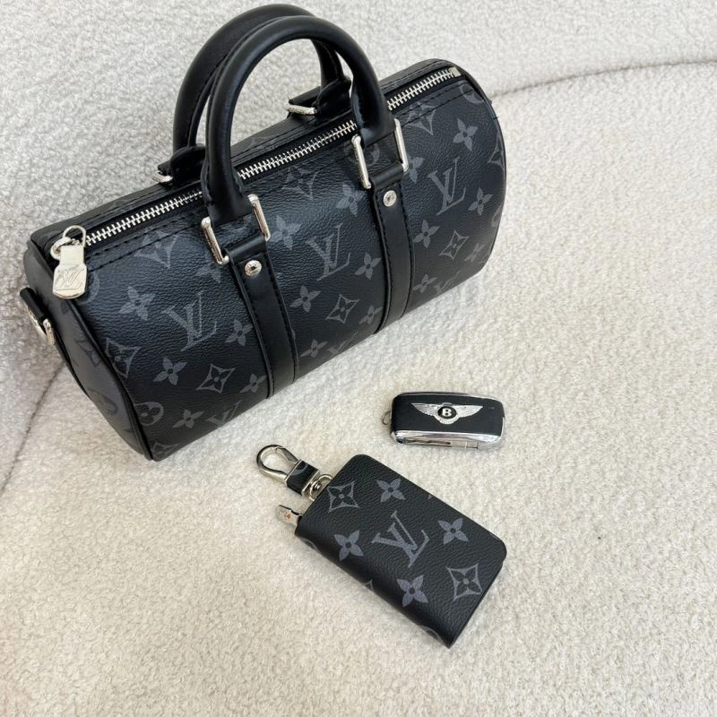 Affordable Louis Vuitton Keychains 267405