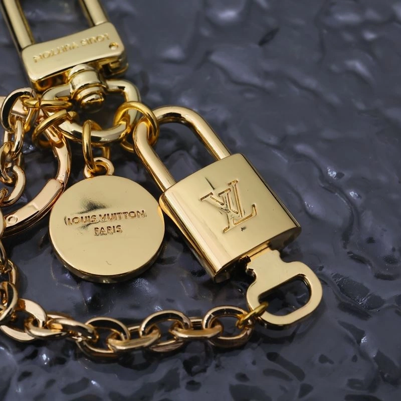 Thermal Louis Vuitton Keychains 267424