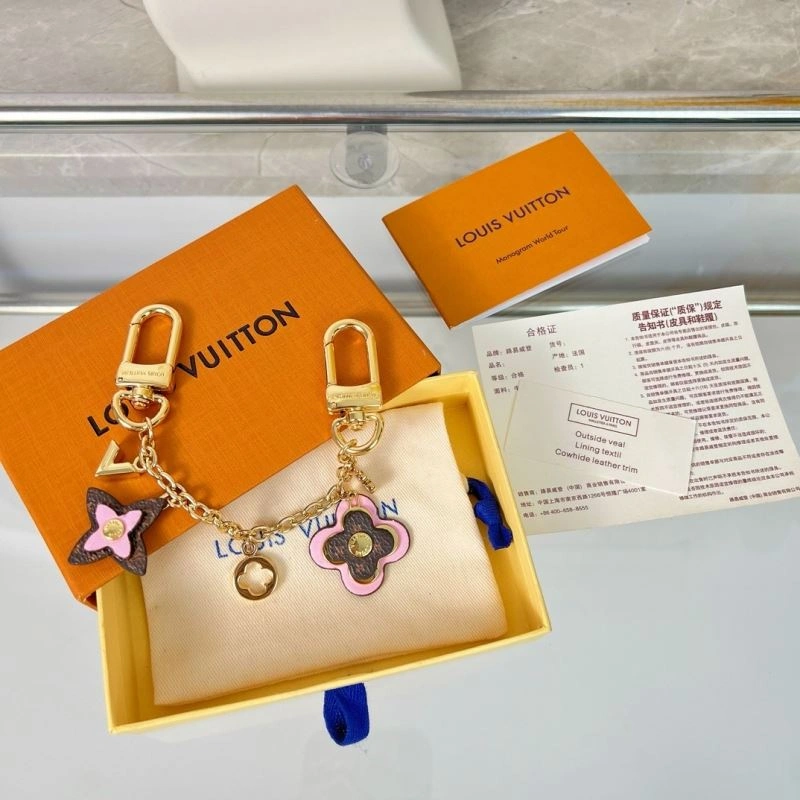 Louis Vuitton Keychains Casual 267402