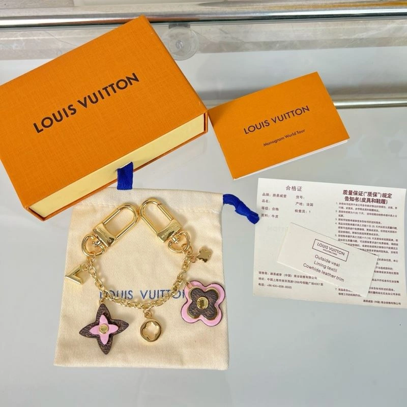 Louis Vuitton Keychains Casual 267402