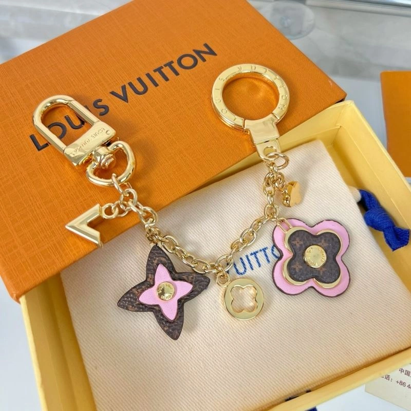 Flexible Louis Vuitton Keychains 267398