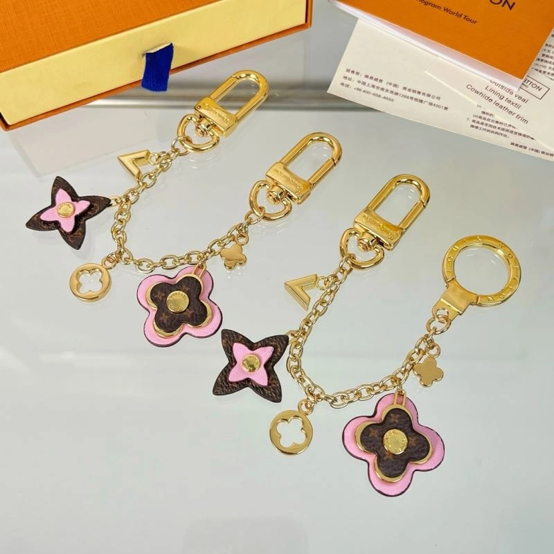 Flexible Louis Vuitton Keychains 267398