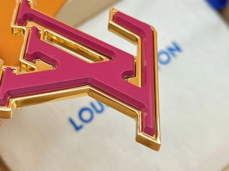 Modern Louis Vuitton Keychains 267395