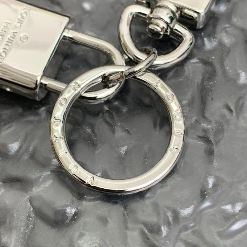 Louis Vuitton Keychains Chic 266768